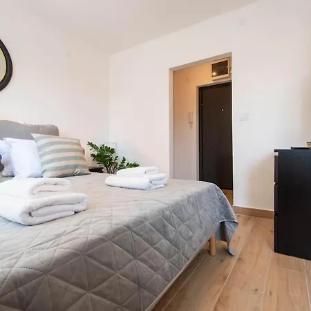Cozy By Ivanka Design Apartmán