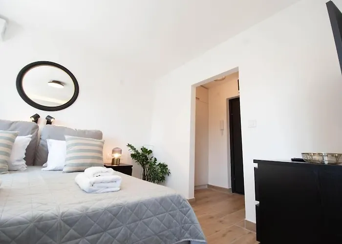 Cozy By Ivanka Design 아파트 노비사드