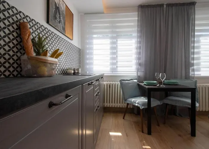 Cozy By Ivanka Design * 노비사드