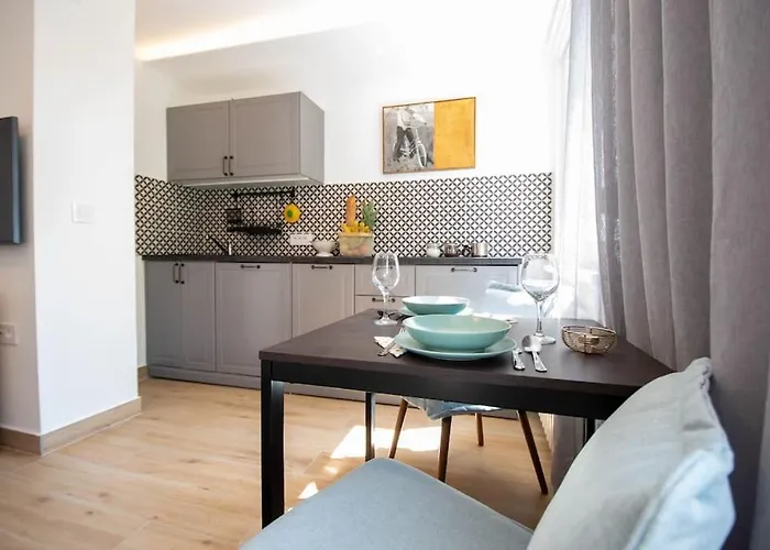 Cozy By Ivanka Design 노비사드