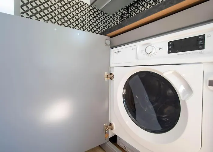 Cozy By Ivanka Design *