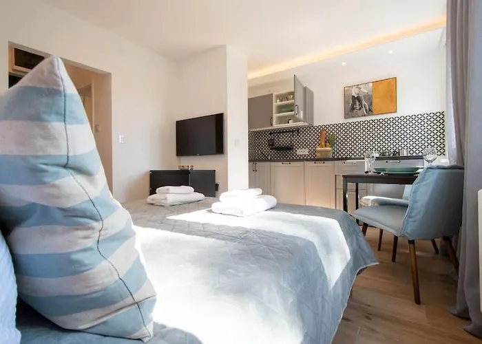 Cozy By Ivanka Design * 노비사드